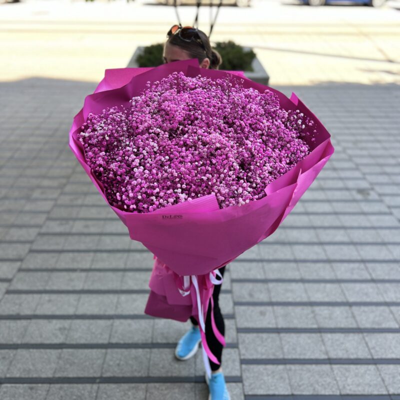 bukiet z różowej gipsówki