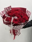 Bukiet róż Explorer Studio Deluxe Poznań