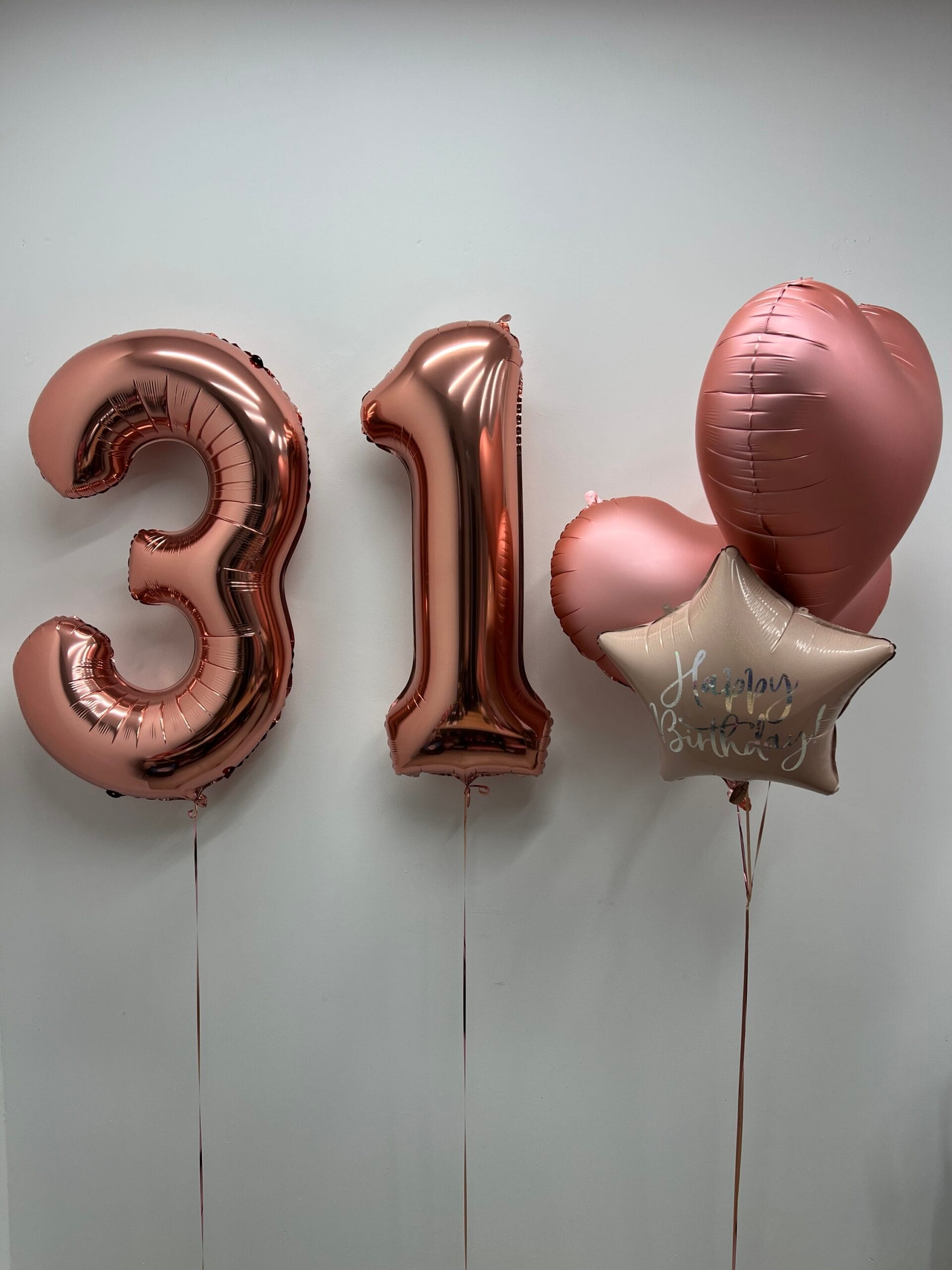 img_7535 Zestaw balonów z helem na 31 urodziny Studio Deluxe Poznań
