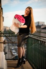 Bukiet róż Lola 25 szt - obrazek 2