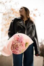 Bukiet na urodziny Miks kwiatów - obrazek 2