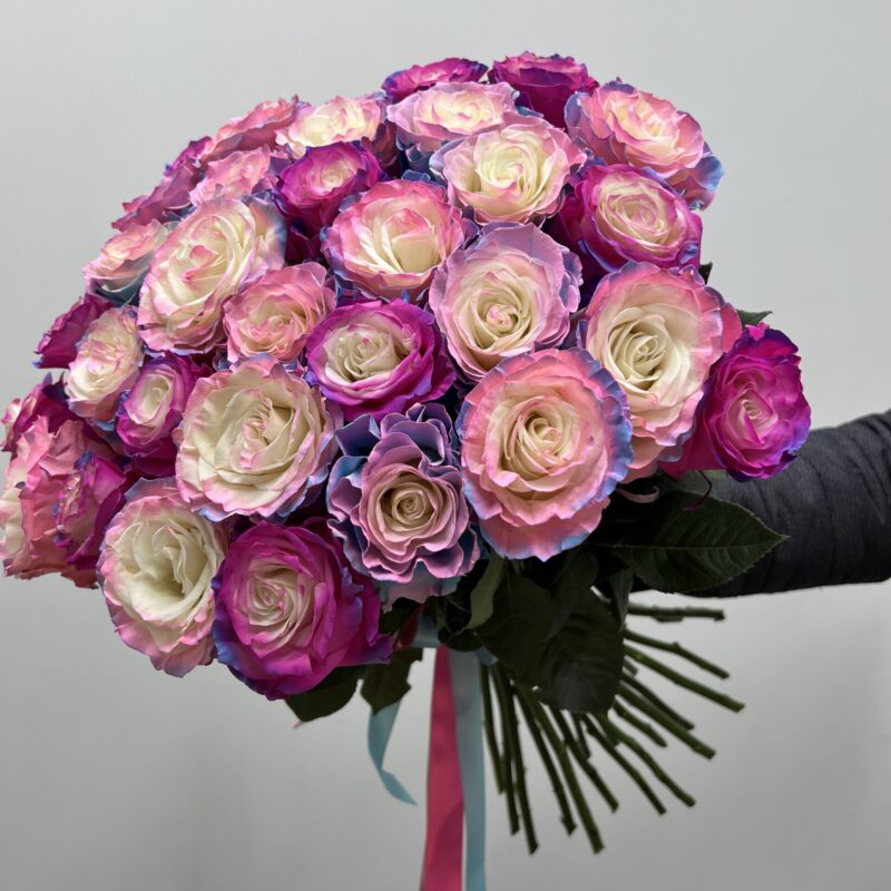 Bukiet z kolorowych róż Studio Deluxe Poznań