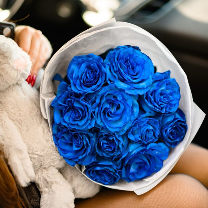 Bukiet granatowych róż Studio Deluxe Poznań