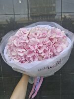 różowa hortensja bukiet Poznań