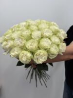 Bukiet z białych róż - obrazek 2