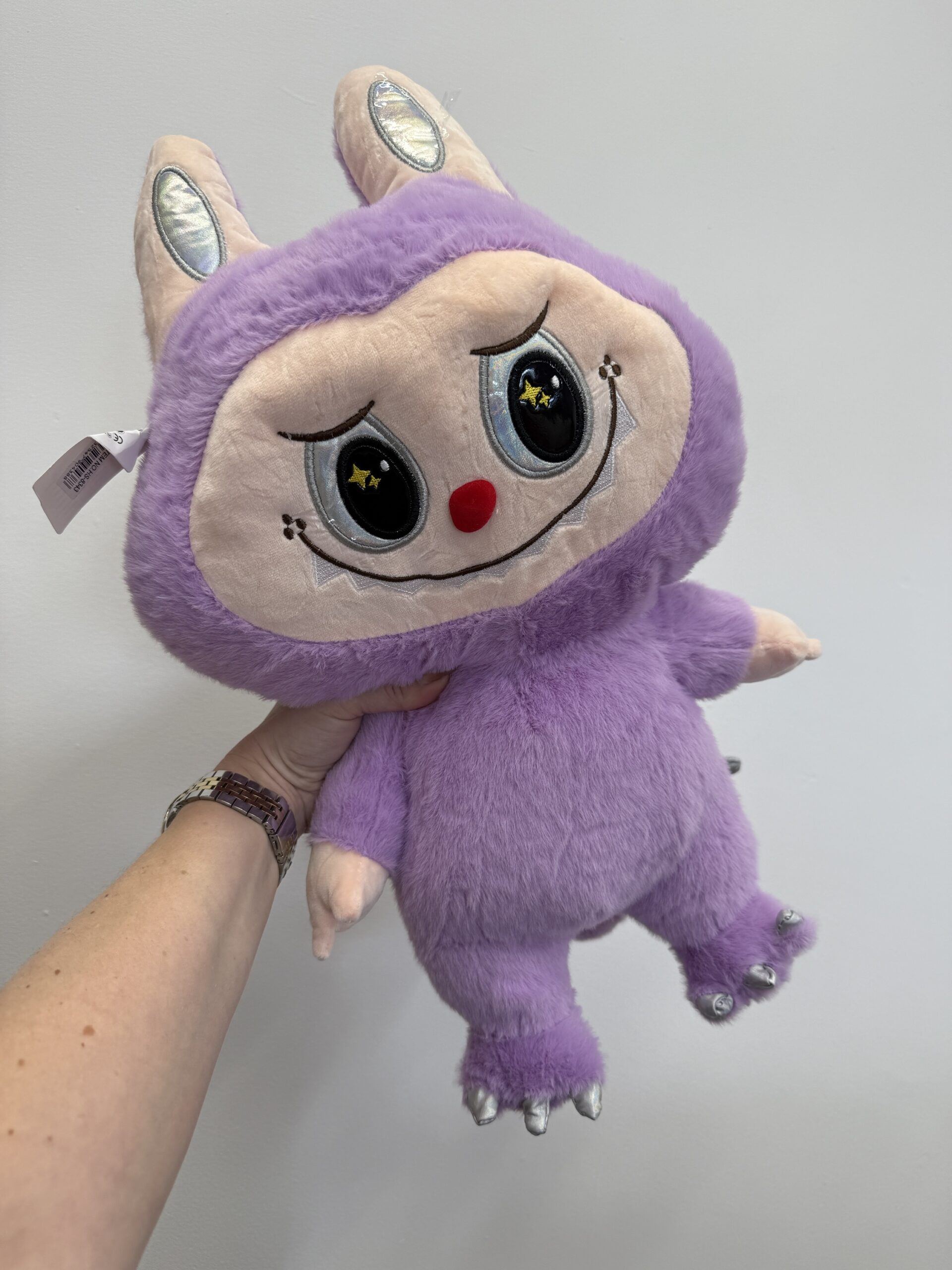 img_5267 Labubu fioletowy – oryginalny pluszak z charakterem, dostępny w Studio Deluxe Poznań.