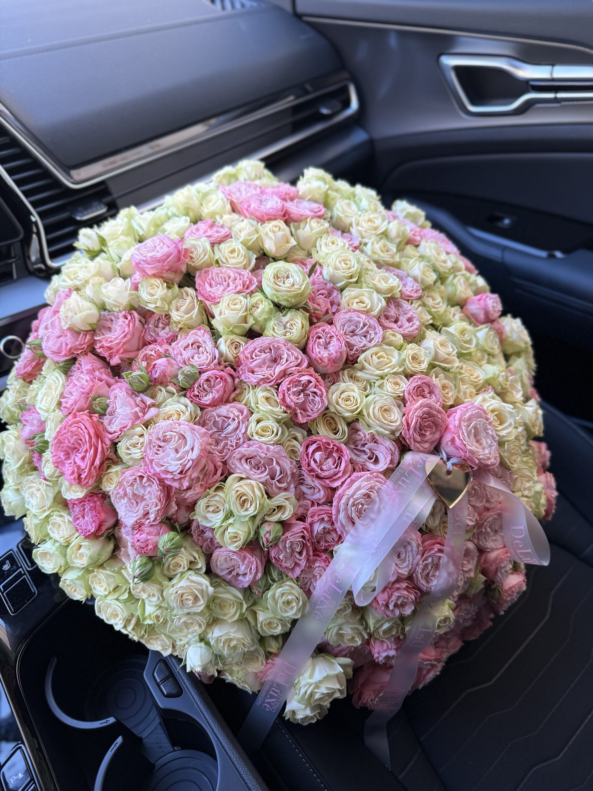 img_6165 101 gałązkowa róża Studio Deluxe Poznań