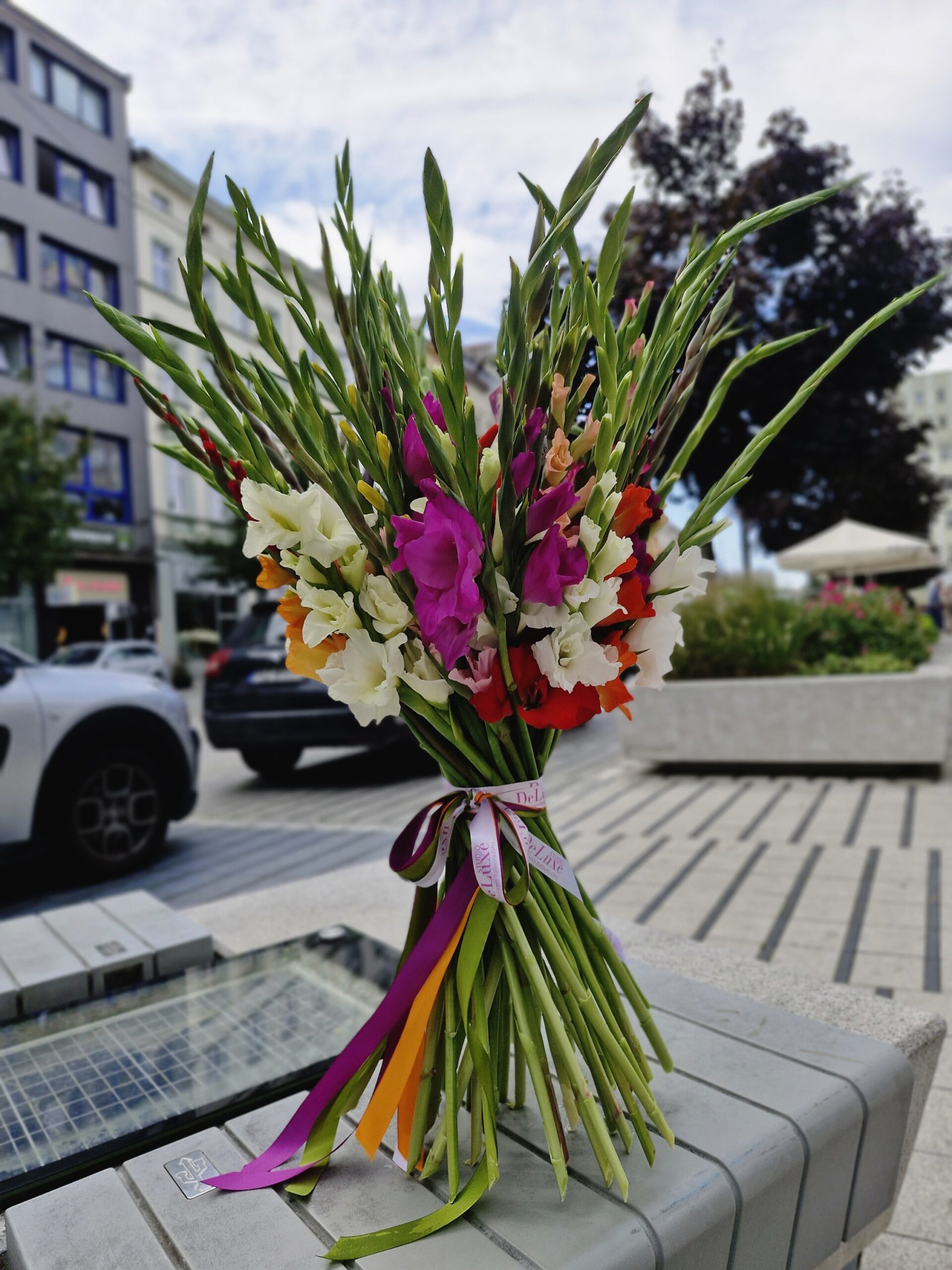 img_6183 bukiet z gladioli Studio Deluxe Poznań