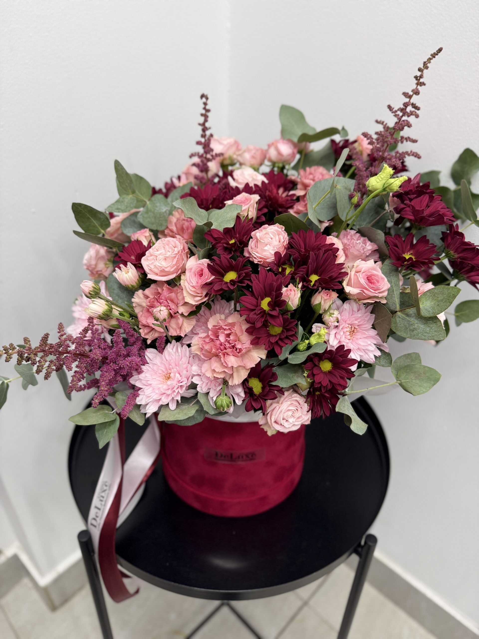 IMG_7715 flowerbox z róż, eustom i goździków Deluxe