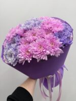 bukiet z różowych chryzantem Studio Deluxe Poznań