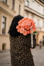 Bukiet herbacianych róż Kahala - obrazek 3