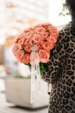 Bukiet herbacianych róż Kahala - obrazek 2