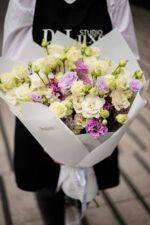 Bukiet z eustomy - obrazek 2