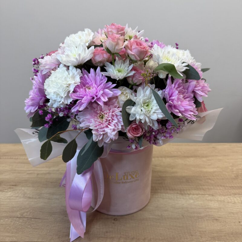 flowerbox z różą i chryzantemą Studio Deluxe Poznań