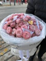 bukiet z róż gałązkowych Studio Deluxe Poznań