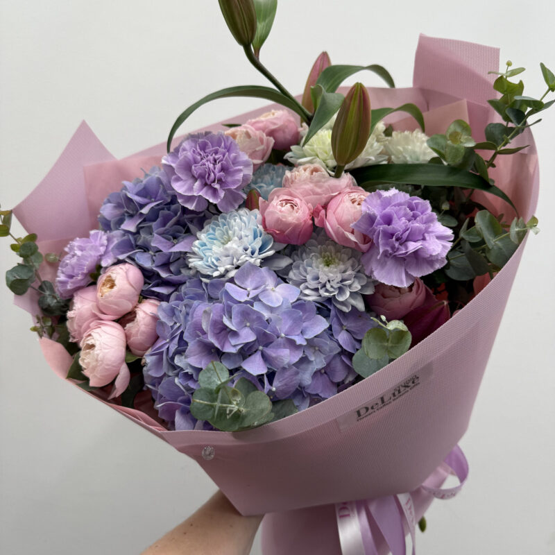 Bukiet z hortensją, piwonią i lilią w pastelowych odcieniach Studio Deluxe Poznań