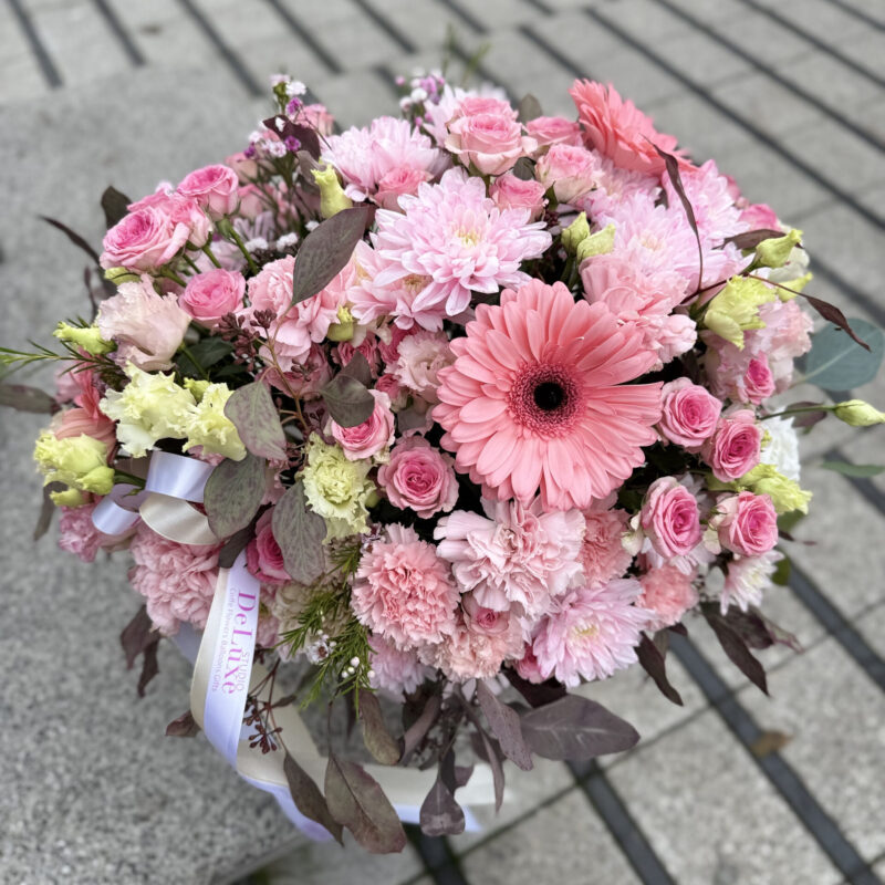 flowerbox z gerbera chryzantema róża Studio Deluxe Poznań