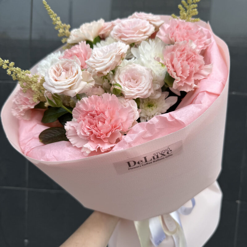 Pastelowy bukiet z goździków Studio Deluxe Poznań