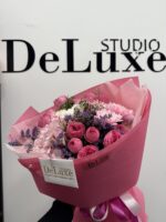 Bukiet z róż gałązkowych, hortensji i chryzantem | Studio Deluxe