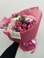 Bukiet z róż gałązkowych, hortensji i chryzantem | Studio Deluxe