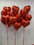 Trzy wiązki balonów – czerwone serca Poznan