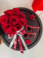 Flowerbox z czerwonymi różami Studio Deluxe