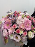 Flowerbox z różami, gerberami i eustomą Studio Deluxe