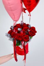 Flowerbox z czerwonymi różami – dostawa Poznań | Studio Deluxe