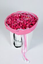 Bukiet z gałązkowej róży Madam Bombastik – Studio Deluxe Poznań