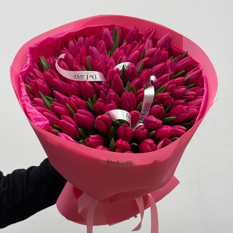 Bukiet z 101 różowych tulipanów | Studio Deluxe