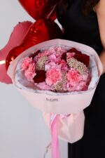 Bukiet z hortensji, goździków i róż – Poznań | Studio Deluxe