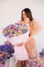 Bukiet kolorowej gipsówki premium - obrazek 2