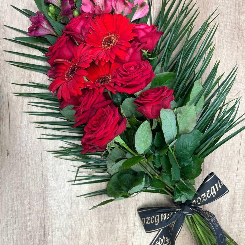 Wiązanka pogrzebowa z czerwonych kwiatów Poznań