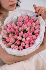 Różowe tulipany – bukiet Studio Deluxe Poznań