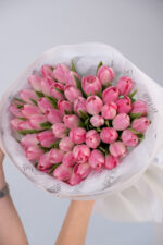 Różowe tulipany – bukiet Studio Deluxe Poznań