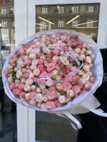 Bukiet z gałązkowej róży mix kolorów | Bukiet róż Poznań