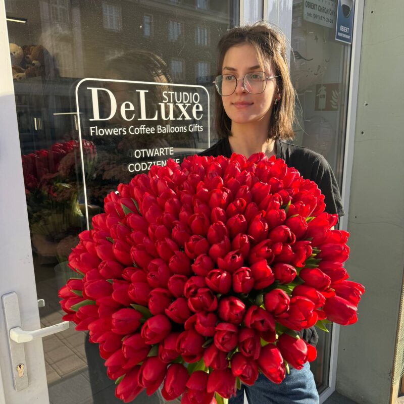 Bukiet z 163 tulipanów – Studio Deluxe Poznań